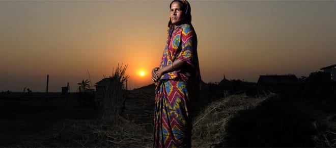 Pregnant mother Salma faces food shortages due to flooding in her village, Char Atra, in Bangladesh. Photo: Dan Chung 